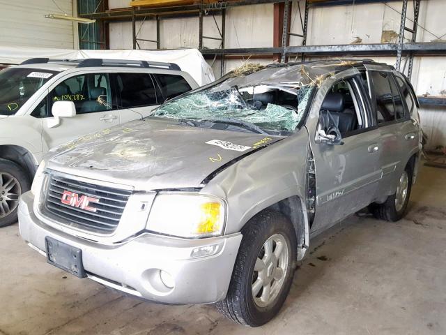 1GKDT13S052276254 - 2005 GMC ENVOY SILVER photo 2