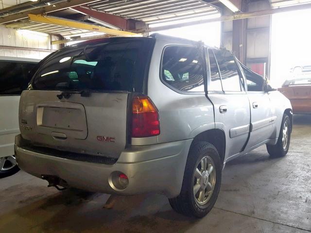 1GKDT13S052276254 - 2005 GMC ENVOY SILVER photo 4