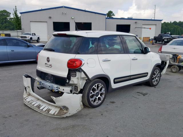 ZFBCFADH1EZ021561 - 2014 FIAT 500L TREKK WHITE photo 4