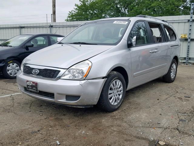 KNDMG4C71C6434118 - 2012 KIA SEDONA LX SILVER photo 2