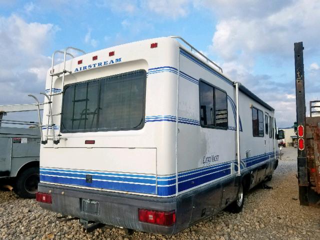 1GBKP37N5R3323273 - 1995 AIRS MOTORHOME WHITE photo 4