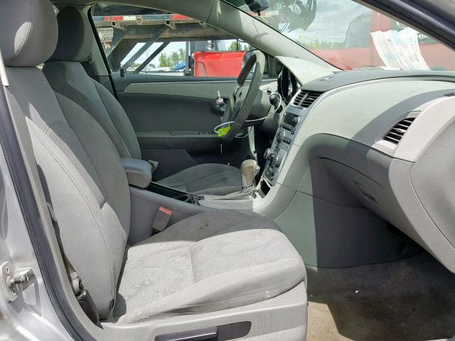 1G1ZB5E13BF123610 - 2011 CHEVROLET MALIBU LS Gümüş foto 5