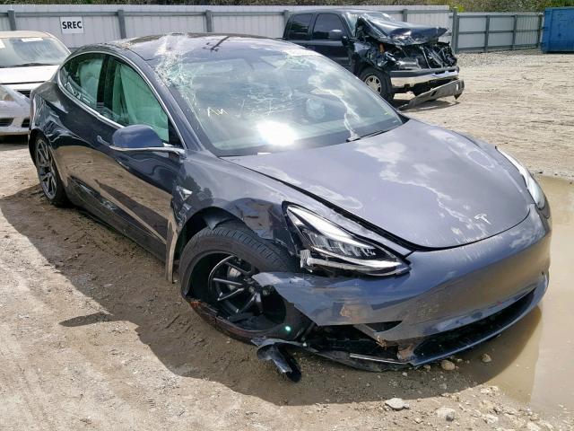 5YJ3E1EA8JF102042 - 2018 TESLA MODEL 3 GRAY photo 1