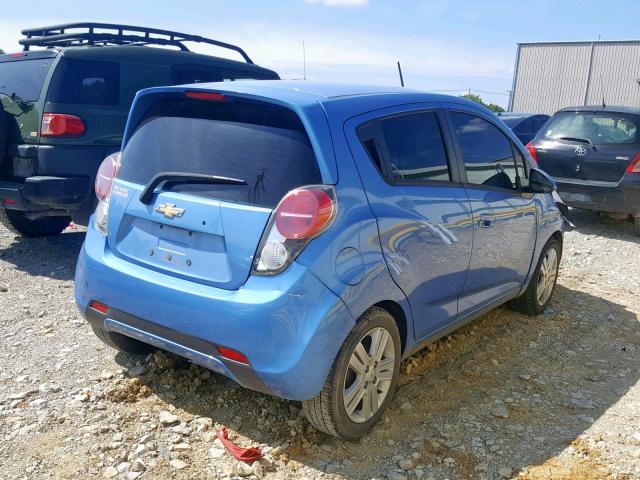 KL8CB6S99FC782658 - 2015 CHEVROLET SPARK LS BLUE photo 4