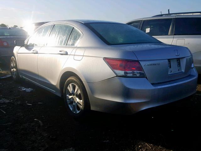 1HGCP2F40AA083702 - 2010 HONDA ACCORD LXP SILVER photo 3