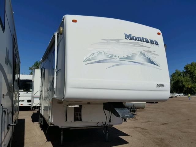 4YDF3282914054729 - 2001 KEYSTONE MONTANA WHITE photo 1