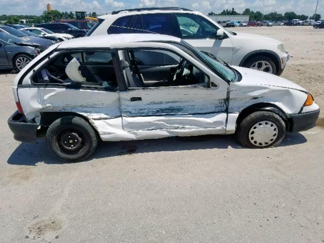 2C1MR2465P6710186 - 1993 GEO METRO WHITE photo 10