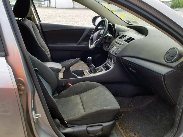 JM1BL1SG6A1268398 - 2010 MAZDA 3 I GRAY photo 5