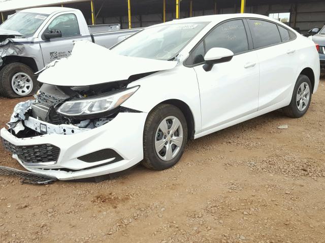 1G1BC5SM4J7128692 - 2018 CHEVROLET CRUZE LS WHITE photo 2