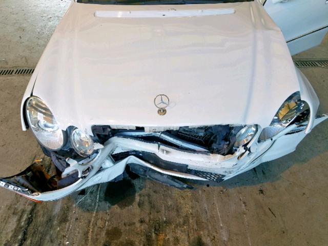 WDBUF87X08B261998 - 2008 MERCEDES-BENZ E 350 4MAT WHITE photo 7