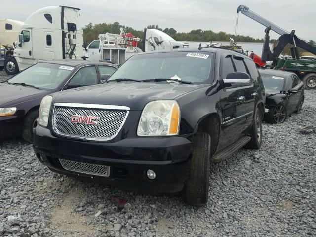 1GKFK130X7J118717 - 2007 GMC YUKON BLACK photo 2