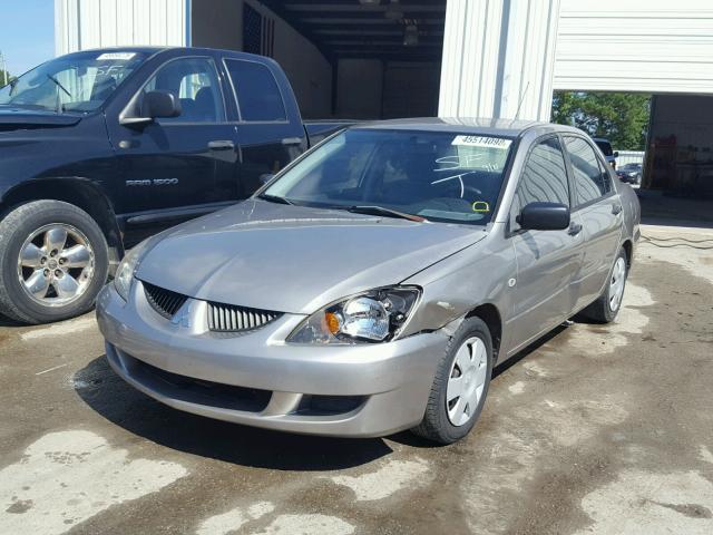 JA3AJ26E14U025048 - 2004 MITSUBISHI LANCER ES GRAY photo 2