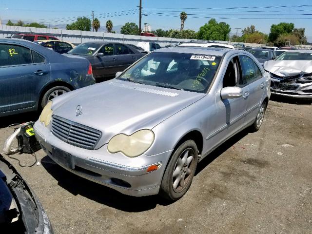 WDBRF61J22F232033 - 2002 MERCEDES-BENZ C 240 SILVER photo 2