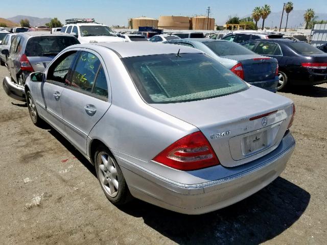 WDBRF61J22F232033 - 2002 MERCEDES-BENZ C 240 SILVER photo 3