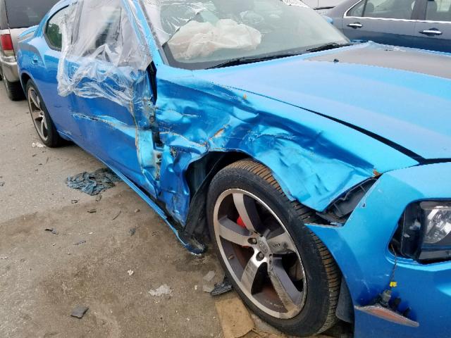 2B3LA73W68H171699 - 2008 DODGE CHARGER SR BLUE photo 9