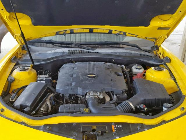 2G1FA1E38D9183913 - 2013 CHEVROLET CAMARO LS YELLOW photo 7