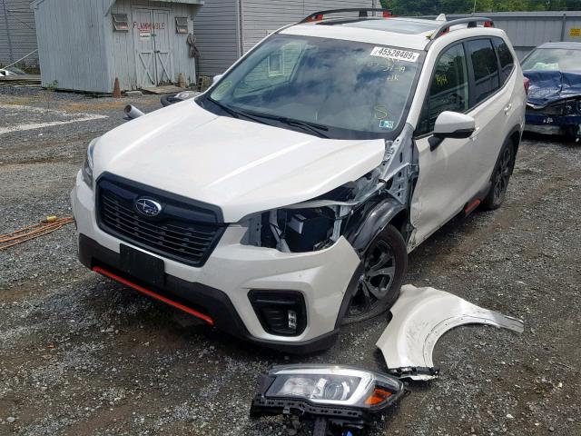 JF2SKAKC4KH402559 - 2019 SUBARU FORESTER S WHITE photo 2