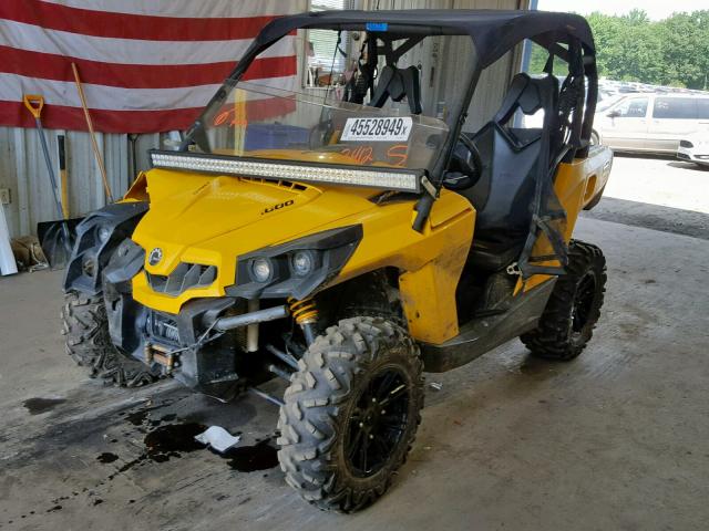 3JBKGCP19EJ000205 - 2014 CAN-AM COMMANDER YELLOW photo 2
