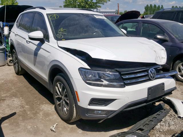 3VV2B7AX8JM067212 - 2018 VOLKSWAGEN TIGUAN SE BLUE photo 1