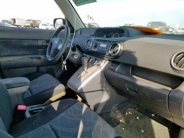 JTLZE4FEXCJ029107 - 2012 TOYOTA SCION XB 银色 照片 5
