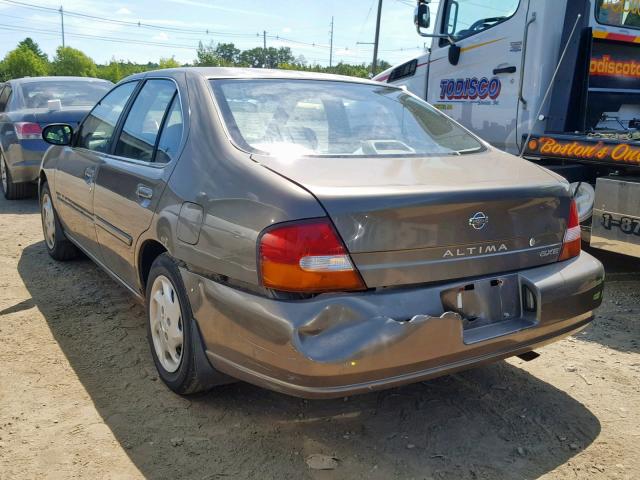 1N4DL01D5XC178835 - 1999 NISSAN ALTIMA XE GOLD photo 3