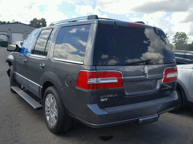 5LMJJ2H5XDEL01647 - 2013 LINCOLN NAVIGATOR 灰色 照片 3