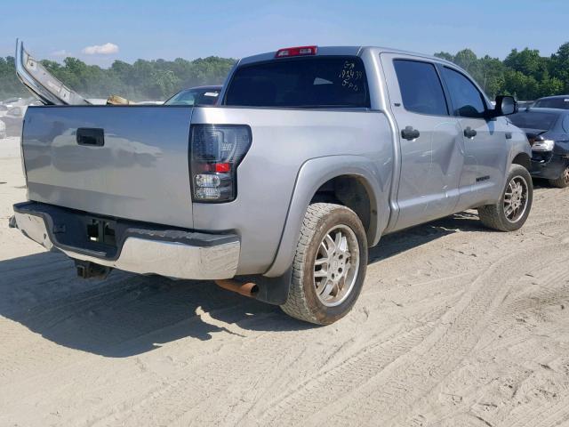 5TBEV54147S469647 - 2007 TOYOTA TUNDRA CRE SILVER photo 4