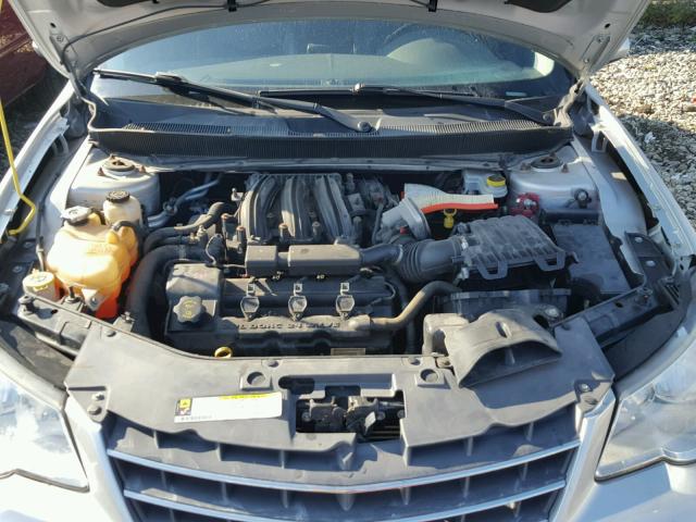 1C3CC5FD7AN132452 - 2010 CHRYSLER SEBRING LI SILVER photo 7