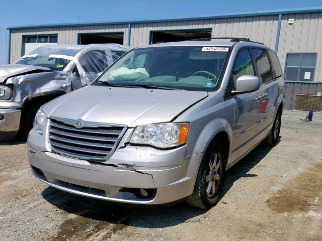 2A4RR5D13AR249410 - 2010 CHRYSLER TOWN & COU GRAY photo 2