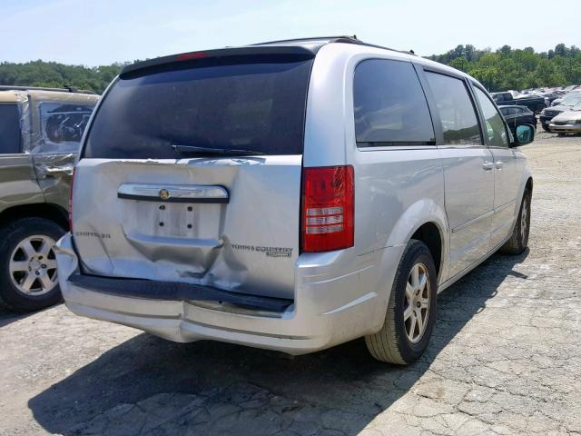 2A4RR5D13AR249410 - 2010 CHRYSLER TOWN & COU GRAY photo 4