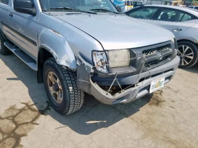 5N1ED28Y4YC562716 - 2000 NISSAN XTERRA XE SILVER photo 9