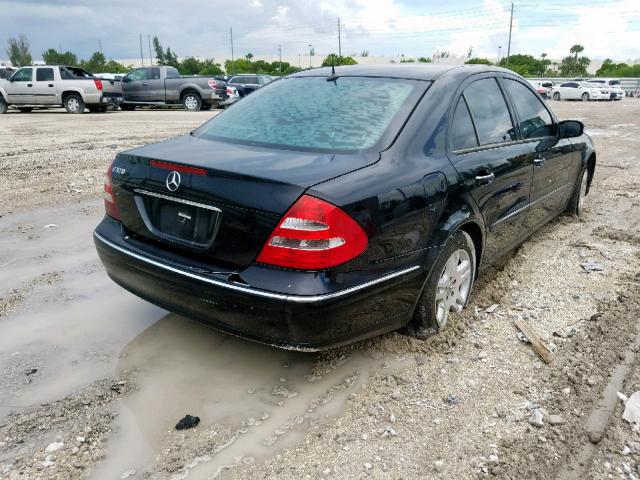 WDBUF65J53A171893 - 2003 MERCEDES-BENZ E 320 BLACK photo 4