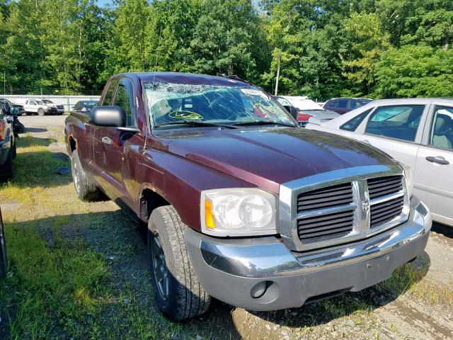 1D7HW42N35S127957 - 2005 DODGE DAKOTA SLT BURGUNDY photo 1