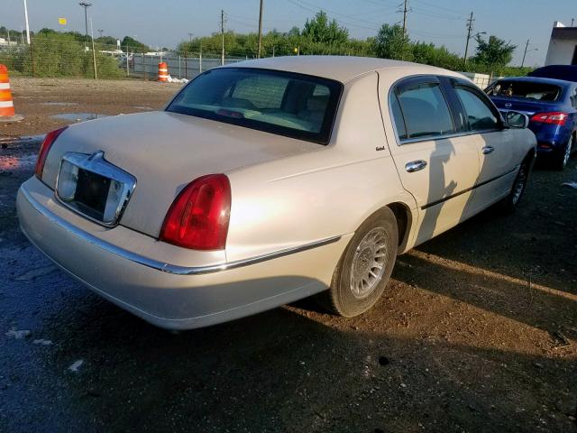 1LNHM85W31Y648823 - 2001 LINCOLN TOWN CAR C TAN photo 4