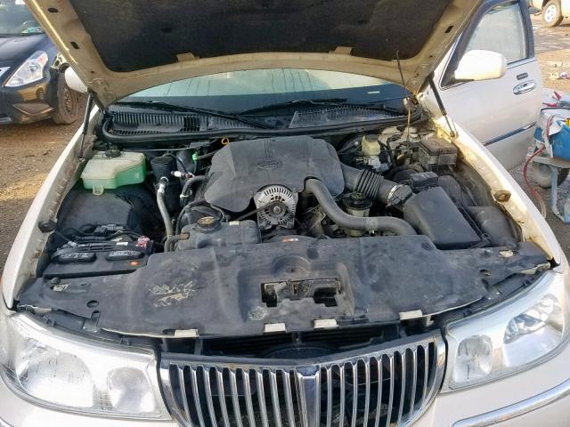 1LNHM85W31Y648823 - 2001 LINCOLN TOWN CAR C TAN photo 7