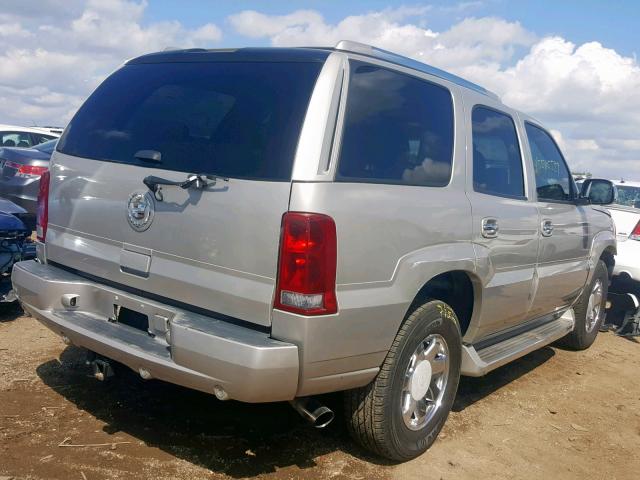 1GYEK63N15R241055 - 2005 CADILLAC ESCALADE L SILVER photo 4