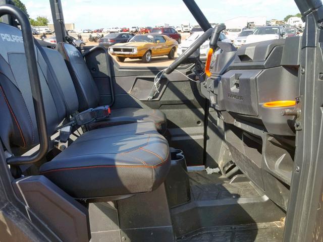 4XARSM997K8546364 - 2019 POLARIS RANGER CRE BLACK photo 5