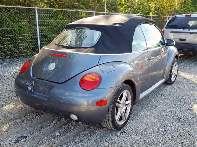 3VWCD31Y15M354859 - 2005 VOLKSWAGEN NEW BEETLE ნაცრისფერი ფოტო 4
