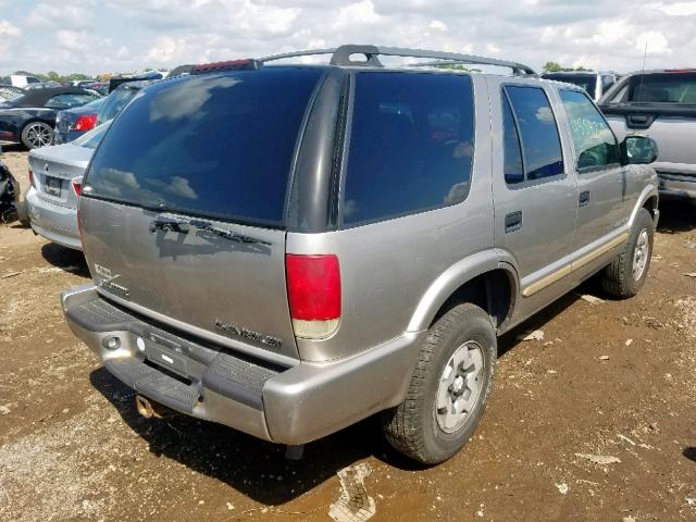 1GNDT13WX2K241562 - 2002 CHEVROLET BLAZER BEIGE photo 4