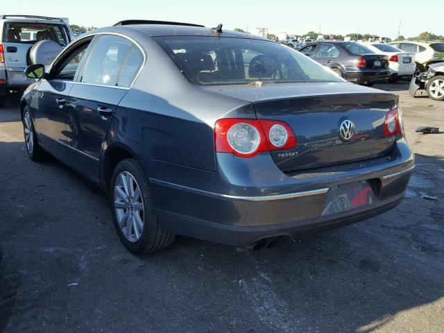 WVWJK7AN0AE162815 - 2010 VOLKSWAGEN PASSAT KOM GRAY photo 3