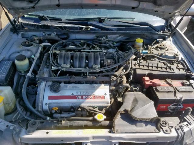 JN1CA31A01T300403 - 2001 NISSAN MAXIMA GXE GRAY photo 7