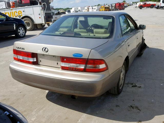 JT8BF28G8Y0282063 - 2000 LEXUS ES 300 TAN photo 4