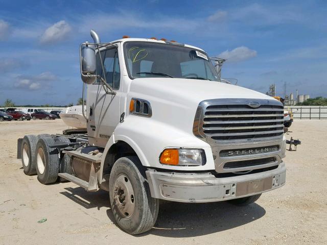 2FWJA3CV87AZ25537 - 2007 STERLING TRUCK AT 9500 WHITE photo 1