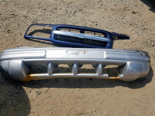 2CNBJ634616909761 - 2001 CHEVROLET TRACKER LT BLUE photo 9