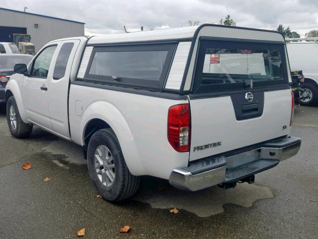 1N6AD0CU8GN765927 - 2016 NISSAN FRONTIER S WHITE photo 3