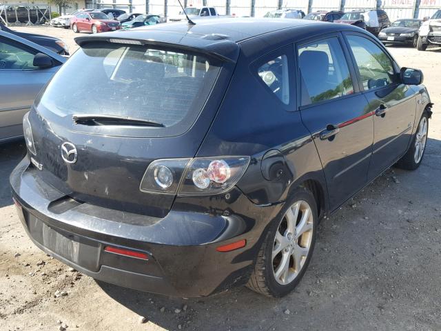 JM1BK343081787143 - 2008 MAZDA 3 HATCHBAC BLACK photo 4