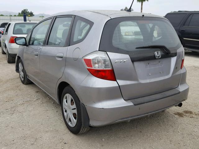 JHMGE88289S052870 - 2009 HONDA FIT GRAY photo 3