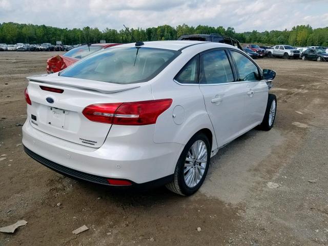 1FADP3J22FL274246 - 2015 FORD FOCUS TITA WHITE photo 4