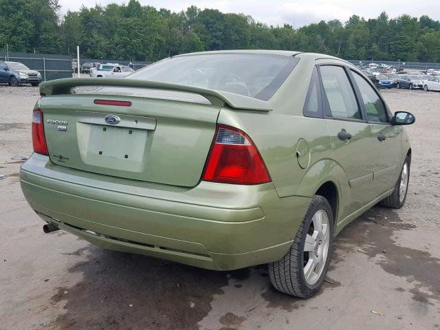 1FAHP34N77W154689 - 2007 FORD FOCUS ZX4 GREEN photo 4