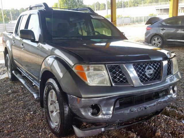 1N6AD07U85C464044 - 2005 NISSAN FRONTIER C GRAY photo 1